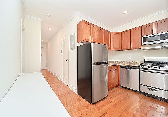 3rd image of 502 W 139th St APT 34