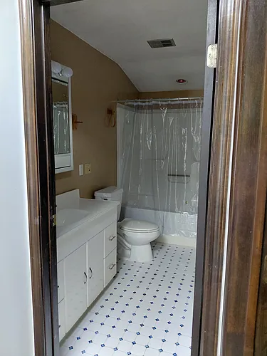 215 W Gore Rd #A Photo 1