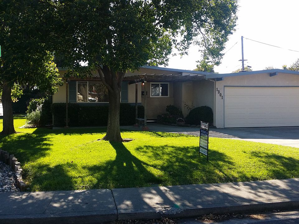 1st image of 1301 E Tennessee St