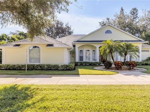 906 Arrowroot Ct, New Smyrna Beach, FL 32168