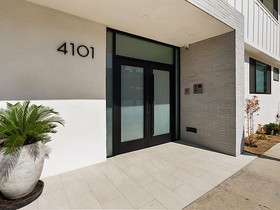 5th image of 4101 Warner Blvd #1