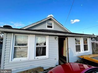 216 Oakland Ave, Pleasantville, NJ