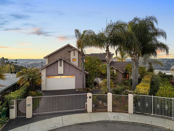 3rd image of 5392 Wilshire Dr