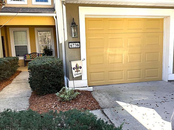 2nd image of 6738 WHITE BLOSSOM Circle #36G