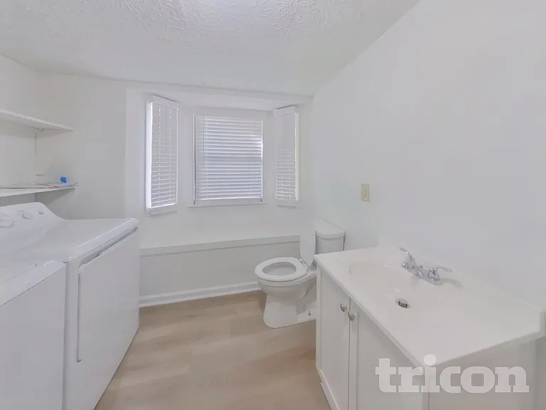 20 Summerfield Ct — Photo 11