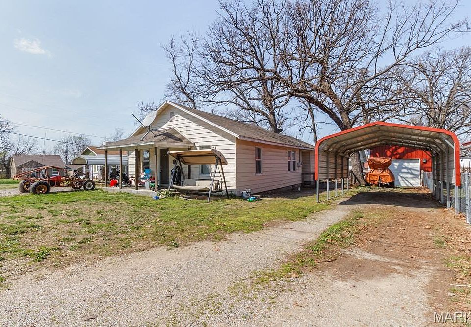 1st image of 209 S Park Manor Blvd