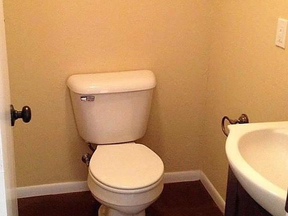 4th image of 6715 NW 37th St #6715