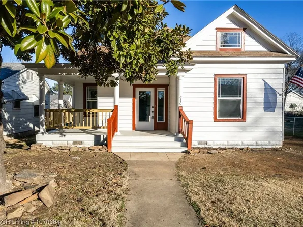 810 N 35th St, Fort Smith, AR 72903