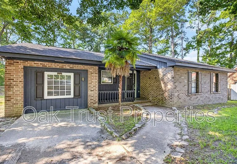 103 Cambell Ct — Photo 2