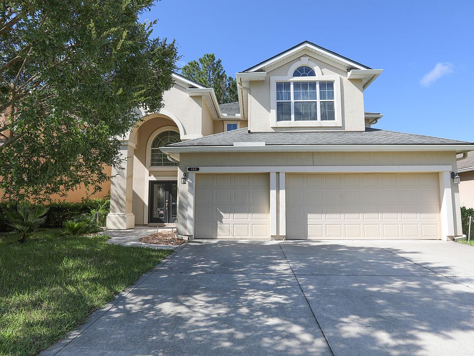 1st image of 208 Tadcaster Ct