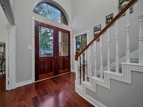 5th image of 5918 Spring Lodge Dr