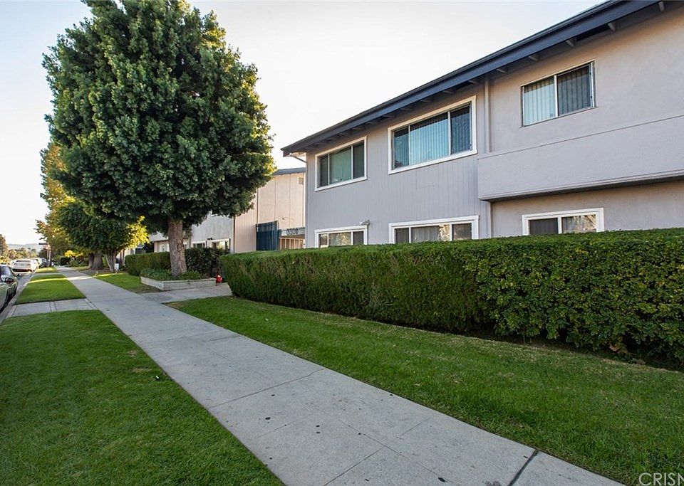1st image of 6301 Coldwater Canyon Ave Unit 25