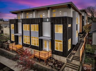 9238 20th Ave SW #D, Seattle, WA 98106