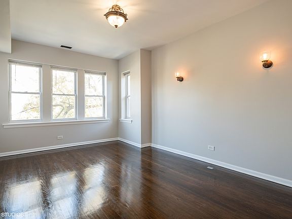 2nd image of 3431 W Shakespeare Ave APT 3A