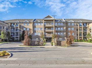 481 Rupert Ave #114, Whitchurch Stouffville, ON L4A1Y7