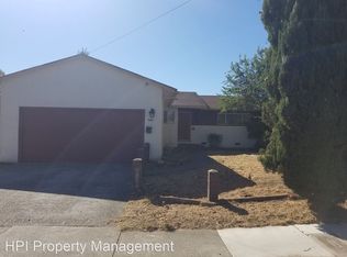 7893 Adrian Dr, Rohnert Park, CA 94928