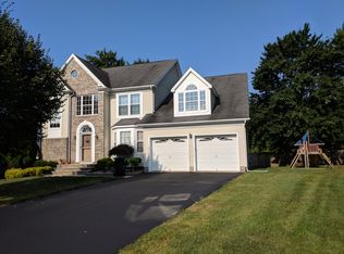 50 Remington Ct, Matawan, NJ 07747