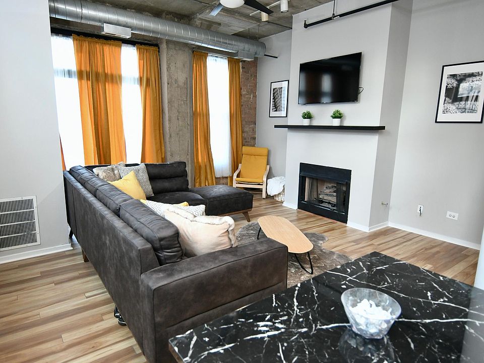 1st image of 1516 S Wabash Ave APT 307