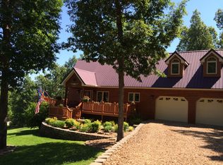 1208 Executive Dr, Horseshoe Bend, AR 72512