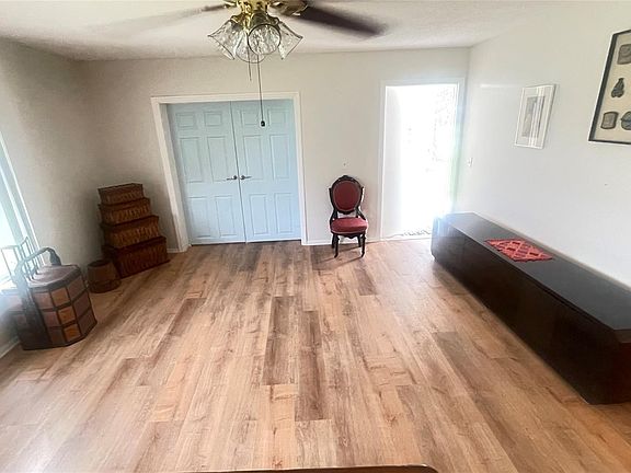 4th image of 7228 W Oakridge Circle #7228