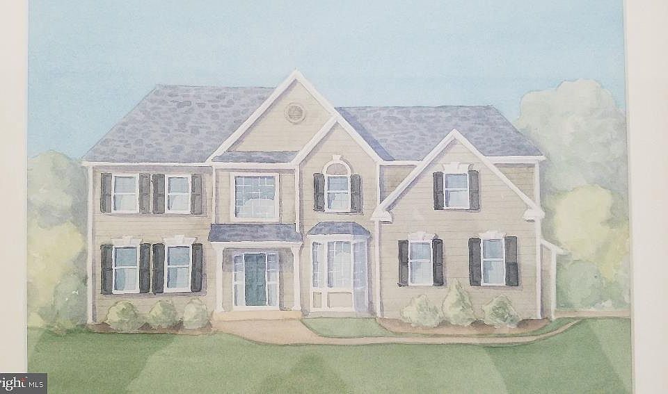 1st image of 5 Katie Dr
