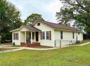 8508 Pond Ave, Pensacola, FL 32534