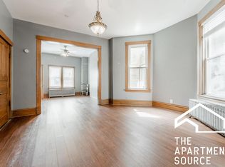 1318 N Artesian Ave, Chicago, IL 60622