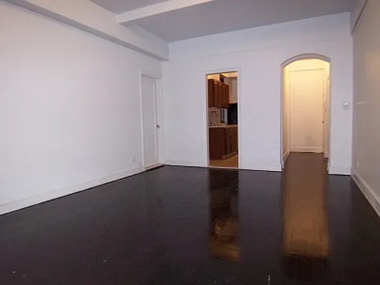 Rented by Citi Habitats | media 27