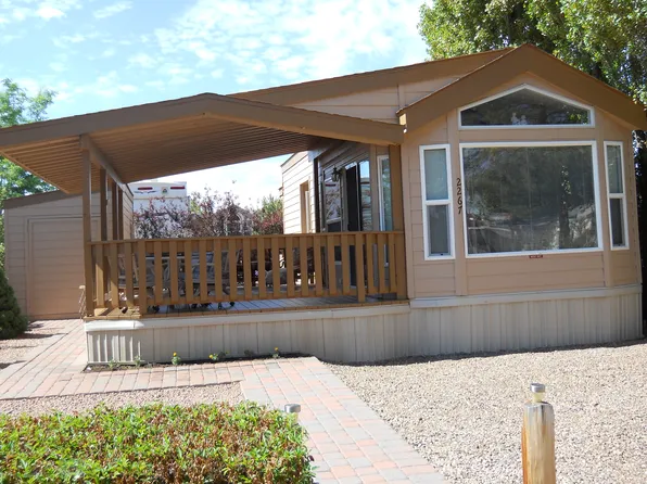 2267 Horse Thief Trl, Overgaard, AZ 85933