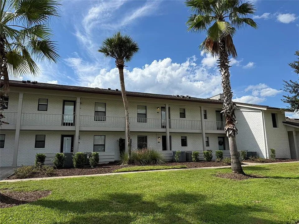 2818 Plaza Terrace Dr #2818