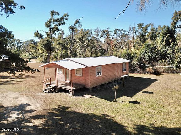 3rd image of 12011 NW Herbert Whittaker Dr