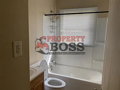 4240 Carolina Street - 1 — Photo 4