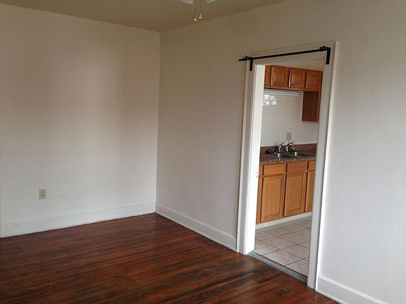3rd image of 3167 N High St APT 3