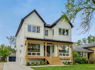 280 Blackhawk Rd, Riverside, IL 60546