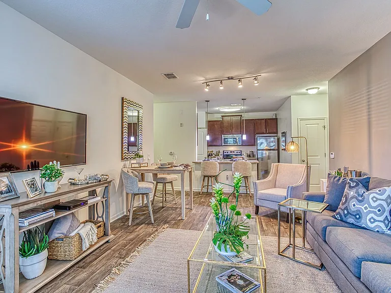 The Links at Pebble Creek Apartments — Photo 6