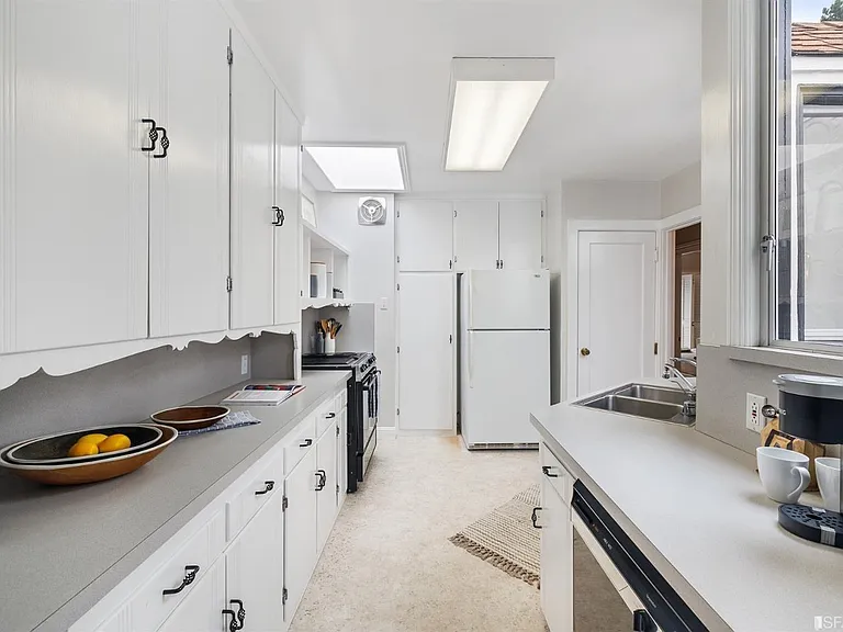 28 Gaviota Way — Photo 8