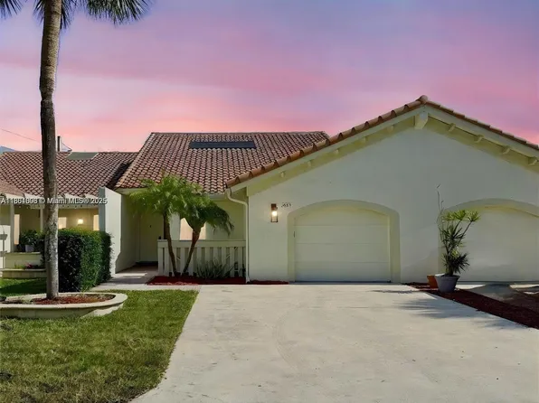 6953 Barbarossa St, Boca Raton, FL 33433