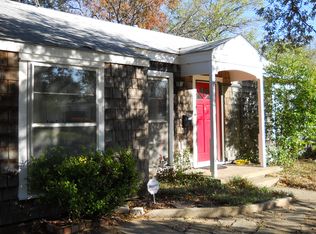 740 Edgefield Rd, Fort Worth, TX 76107