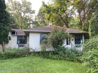 627 W Hodge Ave, Lansing, MI 48910