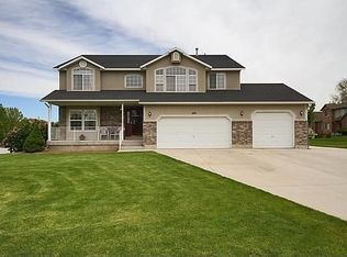 491 E Wassail Rd, Sandy, UT 84070