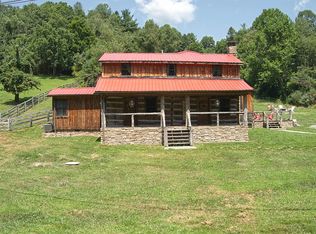 3094 Madams Creek Rd, Hinton, WV 25951