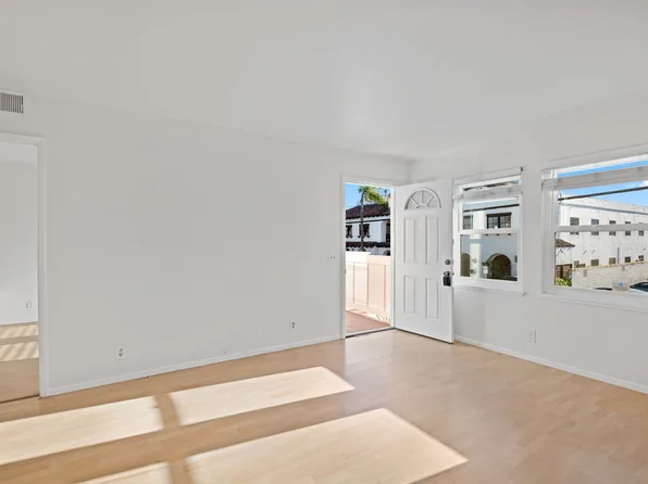 231 Cabrillo St, Costa Mesa, CA