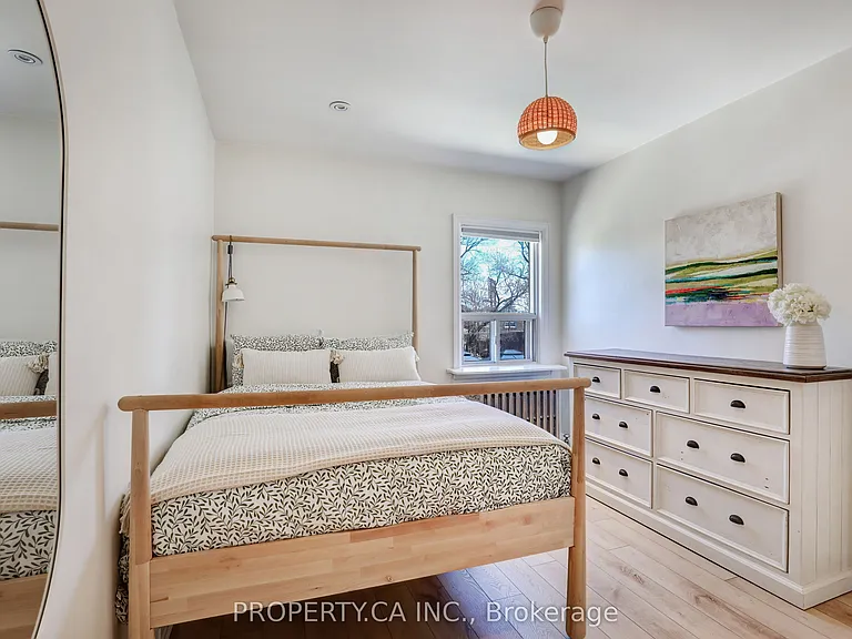 135 Cadorna Ave — Photo 18
