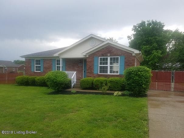 1st image of 410 Meadows Dr