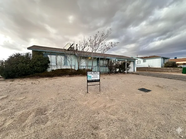 990 Baltic Ave SE, Rio Rancho, NM 87124