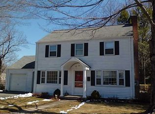 4 Owings Rd, West Hartford, CT 06107
