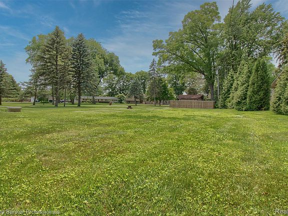 5th image of 11770 Sunset Ln