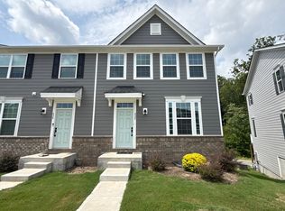 422 Serenity Cir, Cramerton, NC 28032