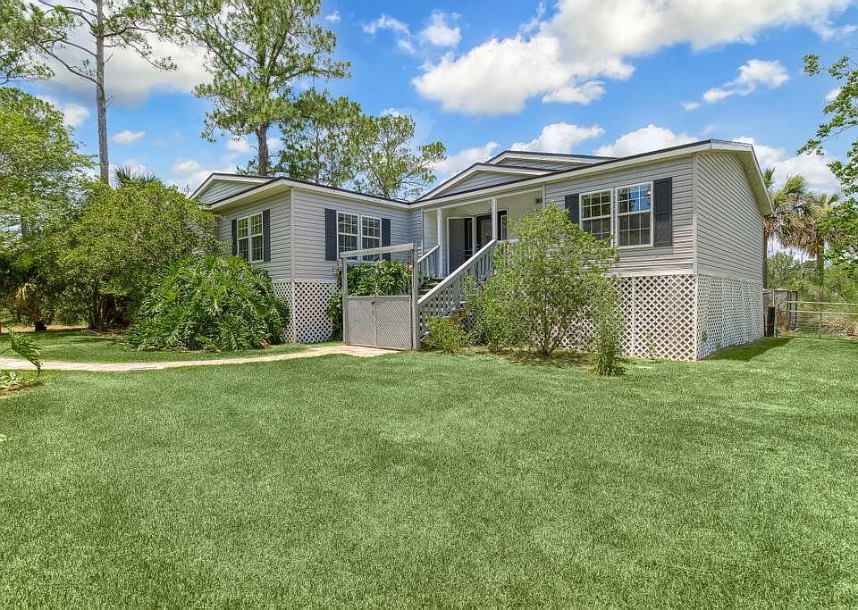1st image of 94285 Palm Cir