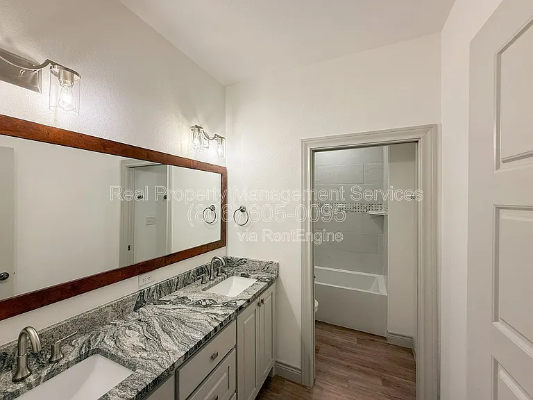 5705 118th St — Photo 10